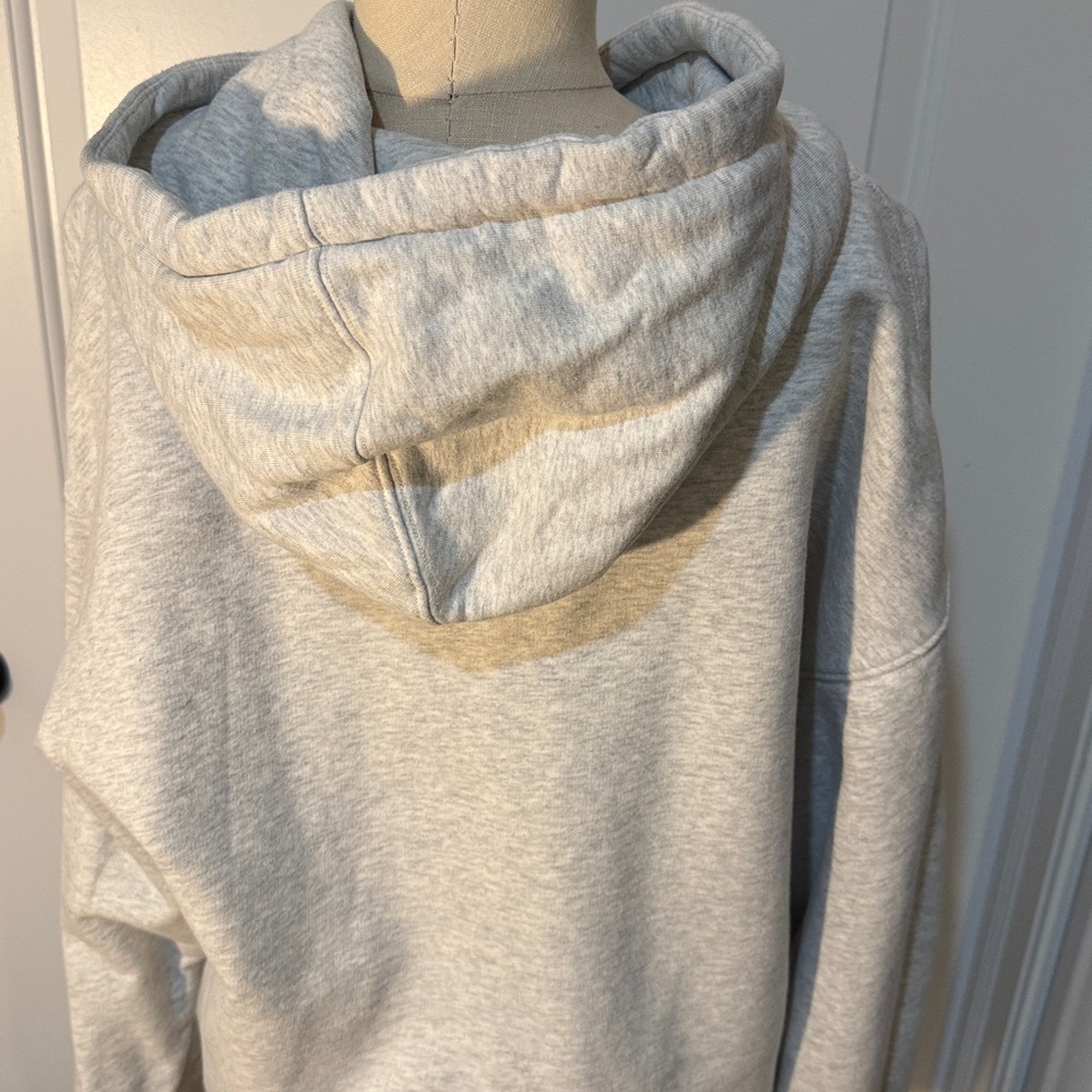 Kith Men’s Light Gray Hoodie Worn Once Large Excellent Condition Like New - Picture 4 of 7